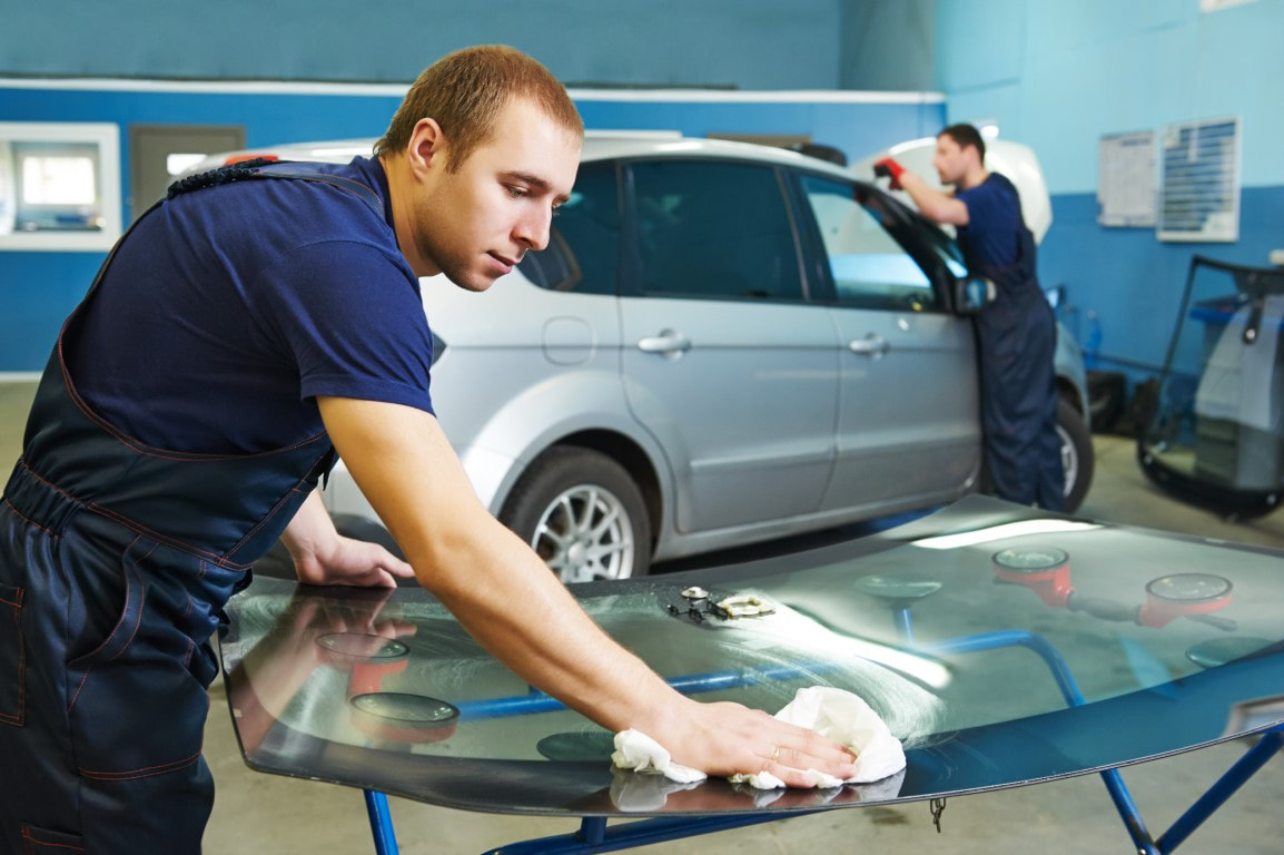 auto glass replacement near me
